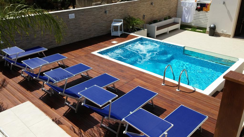 B&B Il Sole Кастеллуццо Экстерьер фото